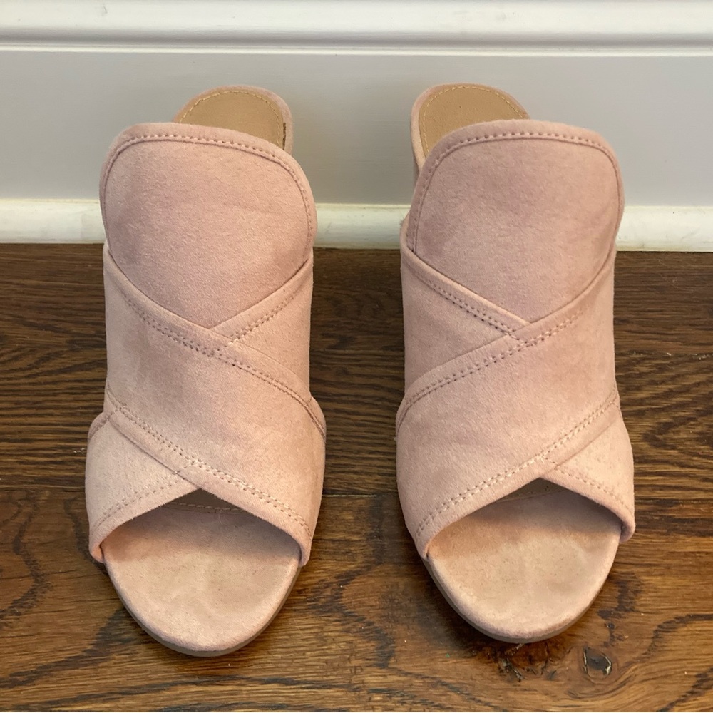 Christian Siriano for Payless Faux-Suede Heels Size 7